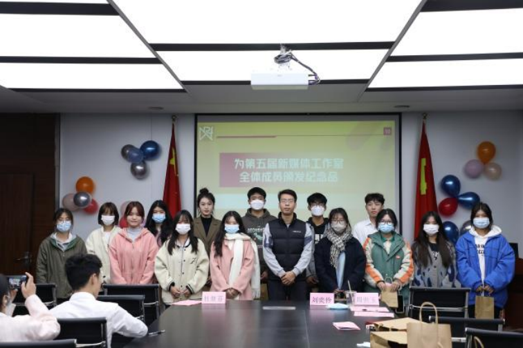 35d09d67173643019eb77bb78646cae5.png 35d09d67173643019eb77bb78646cae5.png