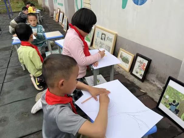 99fed5711162421a993d508104fb5f18.jpg 99fed5711162421a993d508104fb5f18.jpg